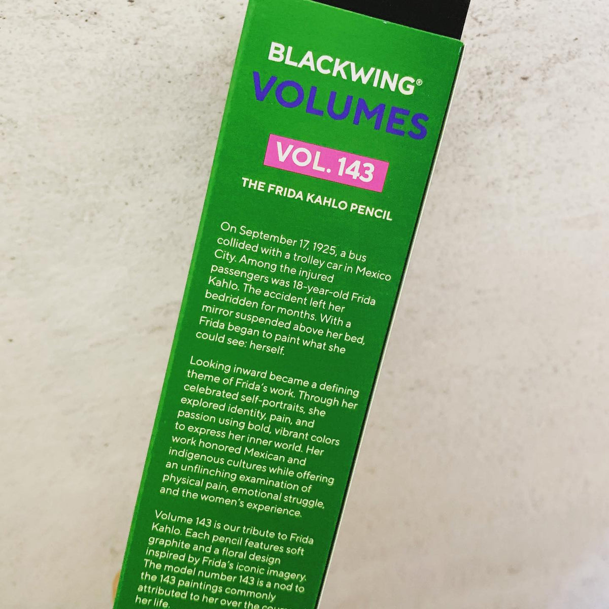 BLACKWING Volume 143 鉛筆