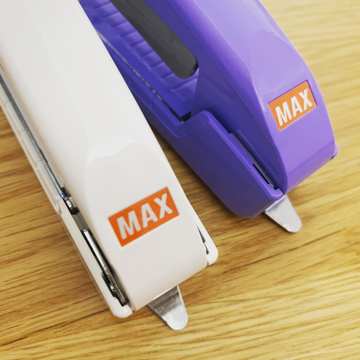 MAX 旋轉多功能釘書機