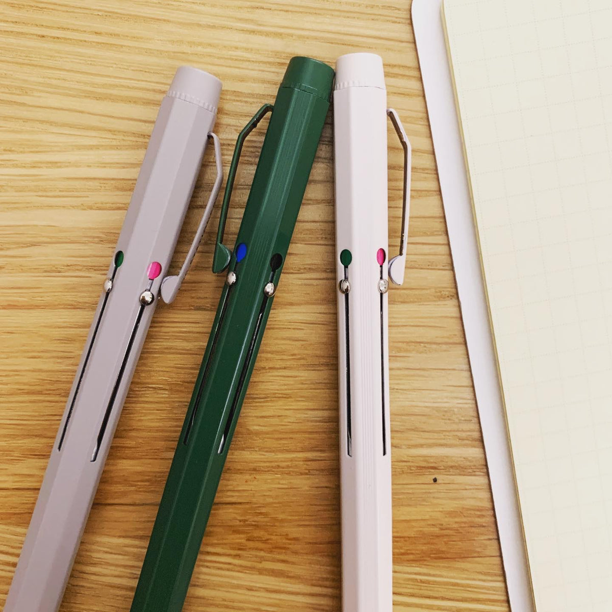 LOG STATIONERY金屬四色原子筆