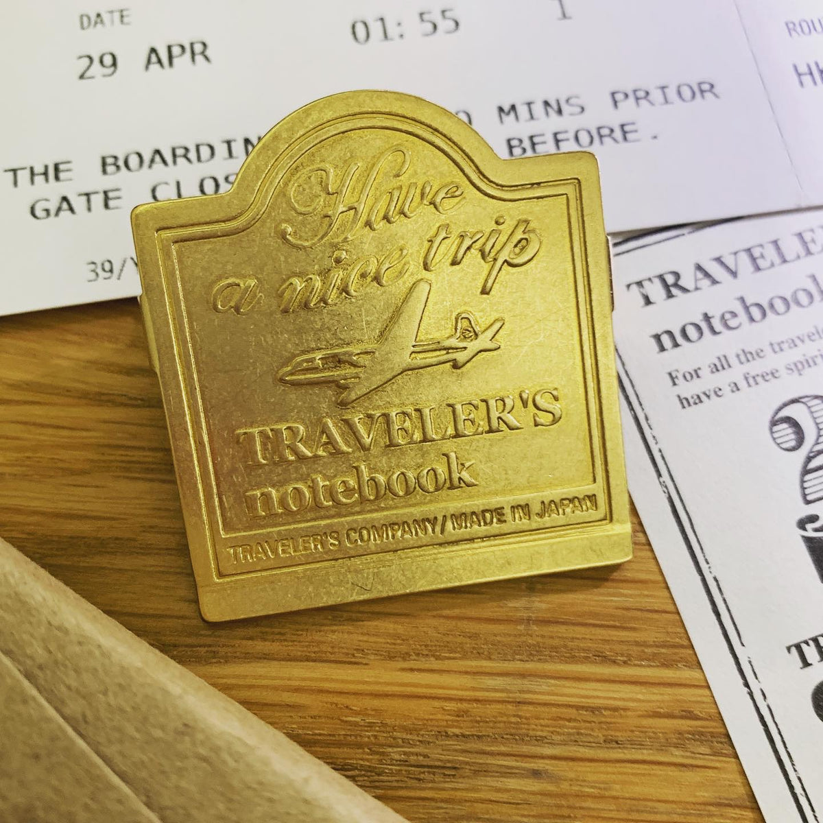 TRAVELER’S notebook 黃銅飛機書夾